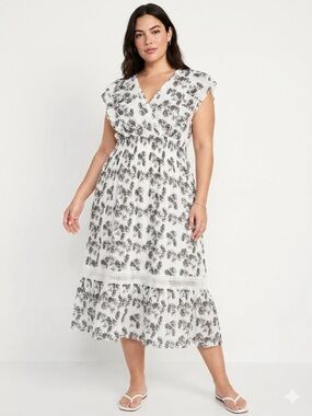 J. Gee Floral-Print V-Neck Midi Dress in White and Black